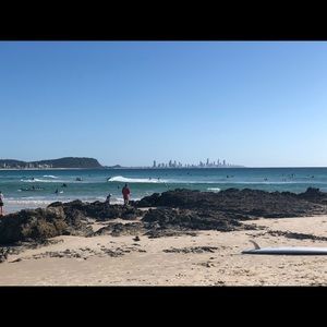 Meet your Posher, Raquel